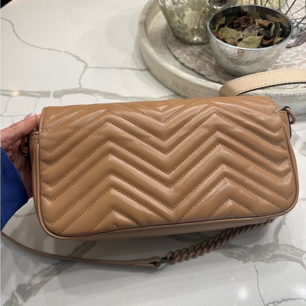 Gucci GG Marmont Matelassé Crossbody | 2 Straps | Chain & Canvas Leather - Picture 9 of 16